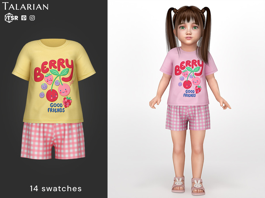 Adaline T-Shirt and Gingham Shorts Outfit Berry Friends 1